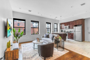 20 MIN to Manhattan! 2BR Luxurious Comfy & Spotless
